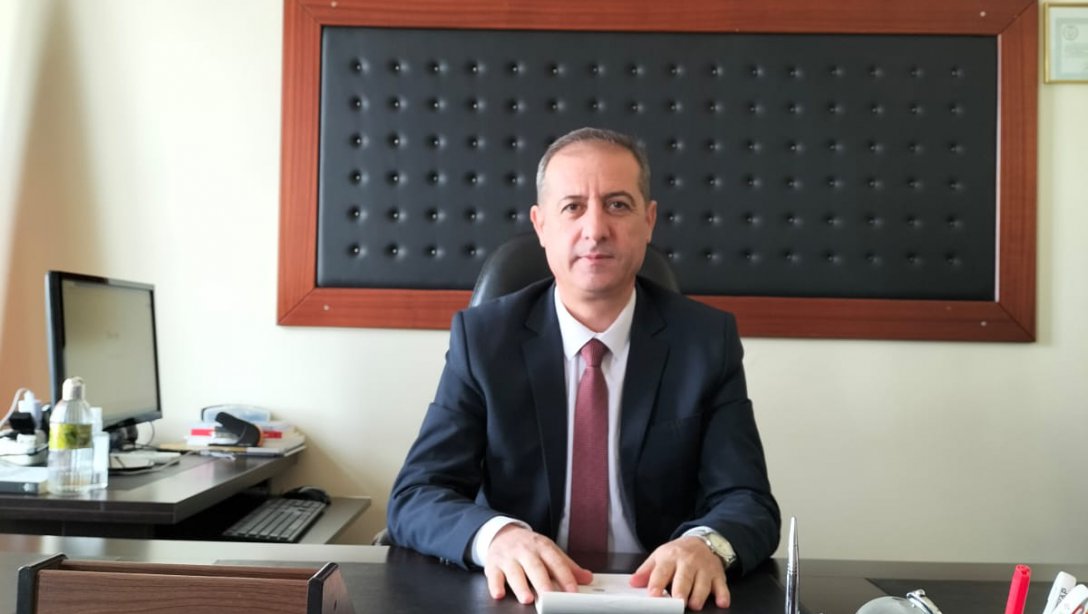 İlçe Milli Eğitim Müdürü Erdoğan Maden'in 2021-2022 Eğitim Öğretim Yılı Yıl Sonu Mesajı